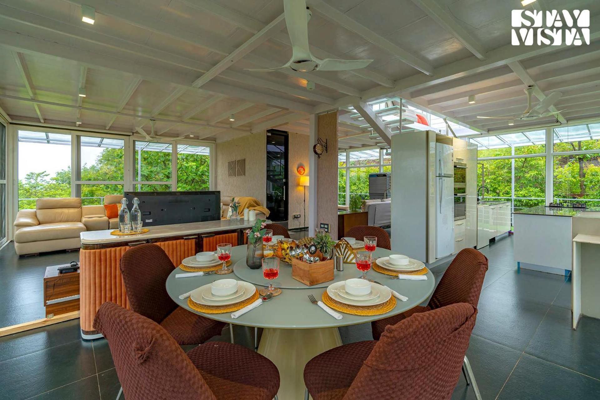 The Glasscape By Stayvista - Hillside Getaway With Pool And Indoor Games Nashik Zewnętrze zdjęcie